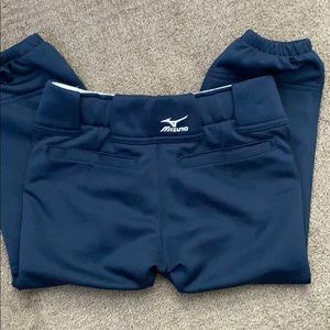 Youth medium mizuno sosftball pants